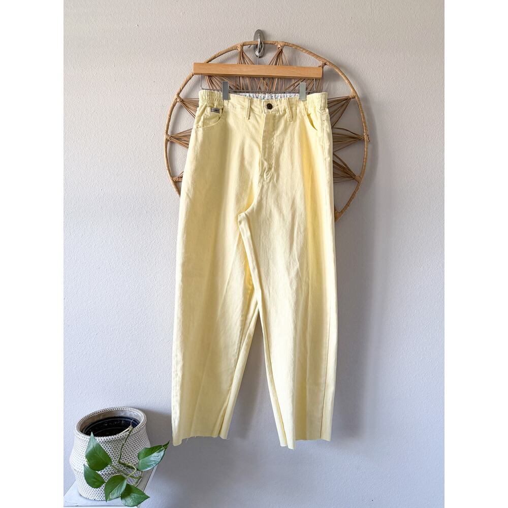 Pastel butter/baby yellow side elastic waist lee denim straight jeans raw hem 10